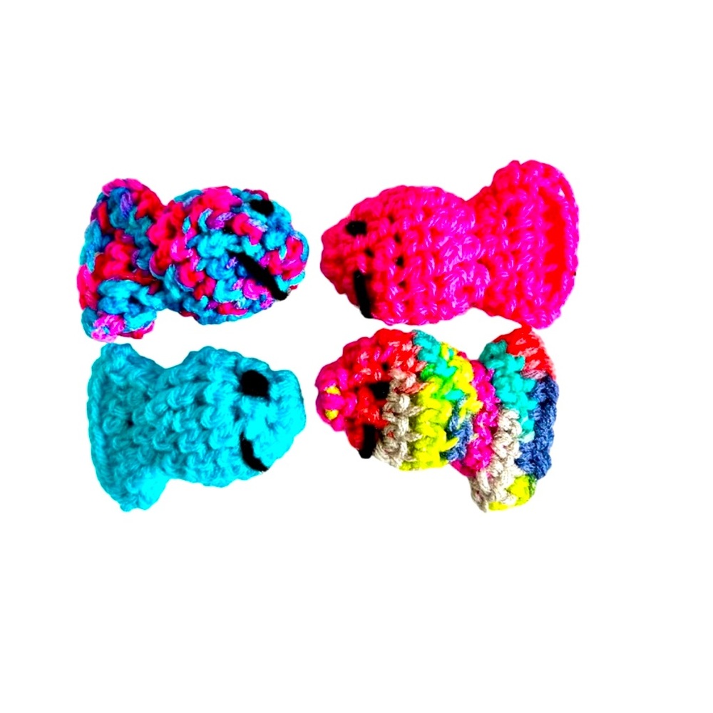 Hand Crafted Colorful Interactive Cat Toys Crochet 8 Potent Organic Catnip Fish - Picture 5 of 8